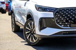 2025 Chery Tiggo 8 Super Hybrid Urban