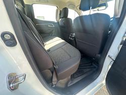 2023 Isuzu D-MAX LS-M