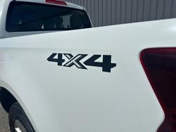 2023 Isuzu D-MAX LS-M