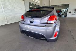 2017 Hyundai Veloster