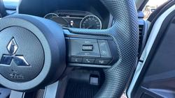 2025 Mitsubishi Triton GLX