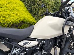 2024 Royal Enfield HIMALAYAN 450 Brown