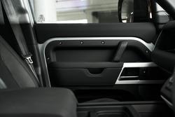 2023 Land Rover Defender 110 D300 SE