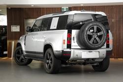 2023 Land Rover Defender 110 D300 SE