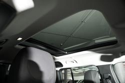 2023 Land Rover Defender 110 D300 SE