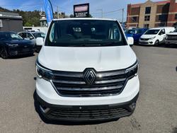 2025 Renault Trafic Premium