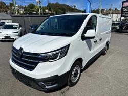 2025 Renault Trafic Premium
