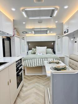 2025 Wonderland RV Amaroo 21Ft Large En-Suite Layout