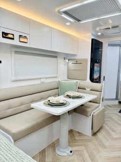 2025 Wonderland RV 21Ft Large En-Suite Layout
