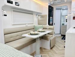 2025 Wonderland RV 21Ft Large En-Suite Layout