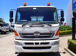 2011 HINO GH 500