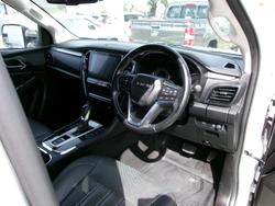 2021 Isuzu MU-X LS-T