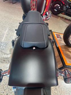 2023 Harley-Davidson Breakout 117 (FXBR) Softail Black