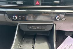 2025 Kia Carnival GT-Line HEV