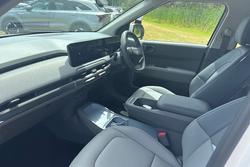2025 Kia EV3 Earth Long Range SV MY25 Snow White Pearl (SWP)