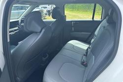 2025 Kia EV3 Earth Long Range SV MY25 Snow White Pearl (SWP)