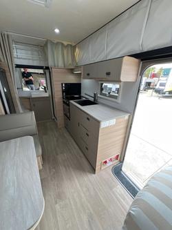 2025 JAYCO DISCOVERY 16.67-4.OB.DY-MY25