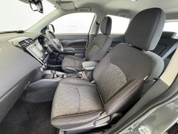 2024 Mitsubishi ASX ES