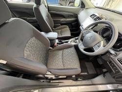 2024 Mitsubishi ASX ES