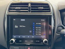 2024 Mitsubishi ASX ES