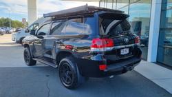 2016 Toyota Landcruiser VX