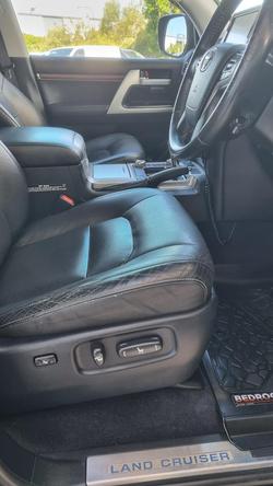 2016 Toyota Landcruiser VX