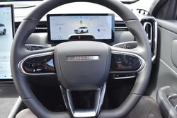 2025 Jaecoo J7 SHS Track