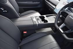 2025 Jaecoo J7 SHS Track