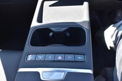 2025 Jaecoo J7 SHS Track