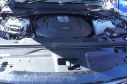 2017 Land Rover Discovery TD6 SE