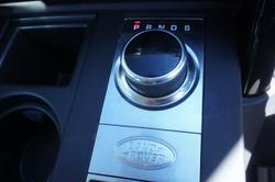 2017 Land Rover Discovery TD6 SE