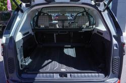 2017 Land Rover Discovery TD6 SE