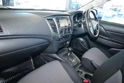 2021 Mitsubishi Triton GLX