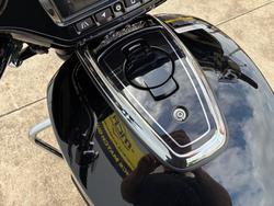 2025 Indian 2025 Indian 1900CC Chieftain PowerPlus Limited 11 BLACK METALLIC