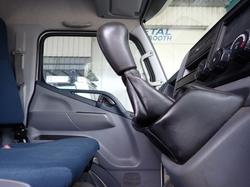 2015 MITSUBISHI CANTER 815