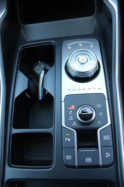 2024 Kia Sorento Sport