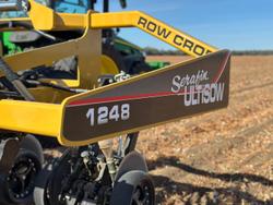 0 SERAFIN ULTISOW STPL ROW CROP SINGLE DISC SEEDER YELLOW