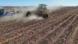 0 SERAFIN ULTISOW STPL ROW CROP SINGLE DISC SEEDER YELLOW