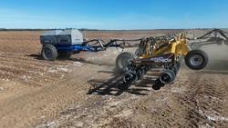 0 SERAFIN ULTISOW STPL ROW CROP SINGLE DISC SEEDER YELLOW