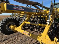 0 SERAFIN ULTISOW STPL ROW CROP SINGLE DISC SEEDER YELLOW