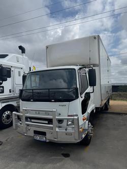 2022 mitsuishi Fuso 12/27 12/14/27