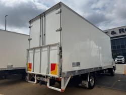 2022 mitsuishi Fuso 12/27 12/14/27