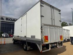 2022 mitsuishi Fuso 12/27 12/14/27