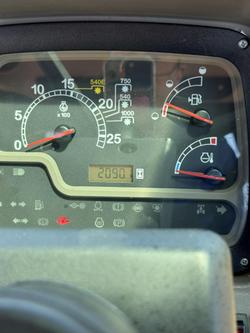 2017 CASE IH Farmall Jx100 Tractor