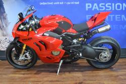 2023 Ducati PANIGALE V4 S Red