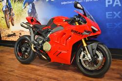 2023 Ducati PANIGALE V4 S Red