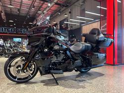 2025 Harley-Davidson Street Glide Ultra 117 (FLHXU) Touring Black