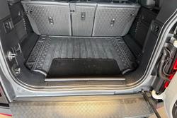 2023 Land Rover Defender 110 D300 SE