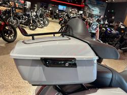 2025 Harley-Davidson Street Glide Ultra 117 (FLHXU) Touring