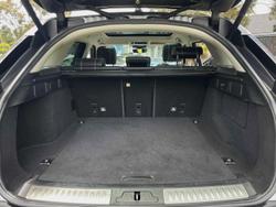 2019 Land Rover Range Rover Velar D240 SE